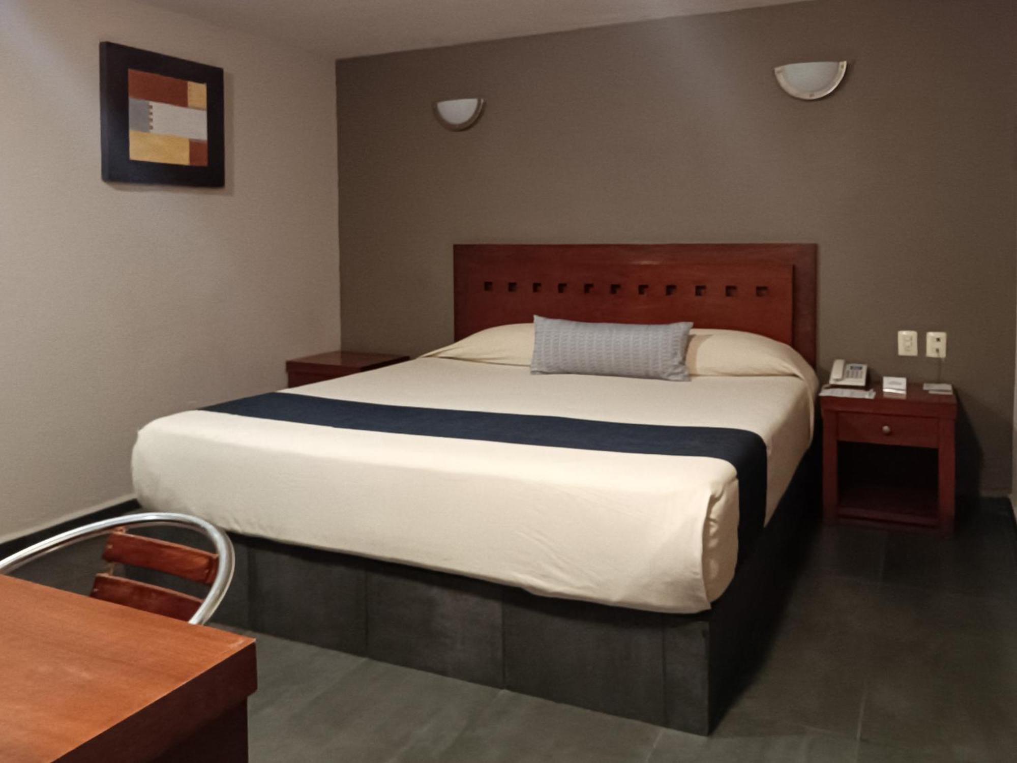 פואבלה Hotel Panamerican מראה חיצוני תמונה