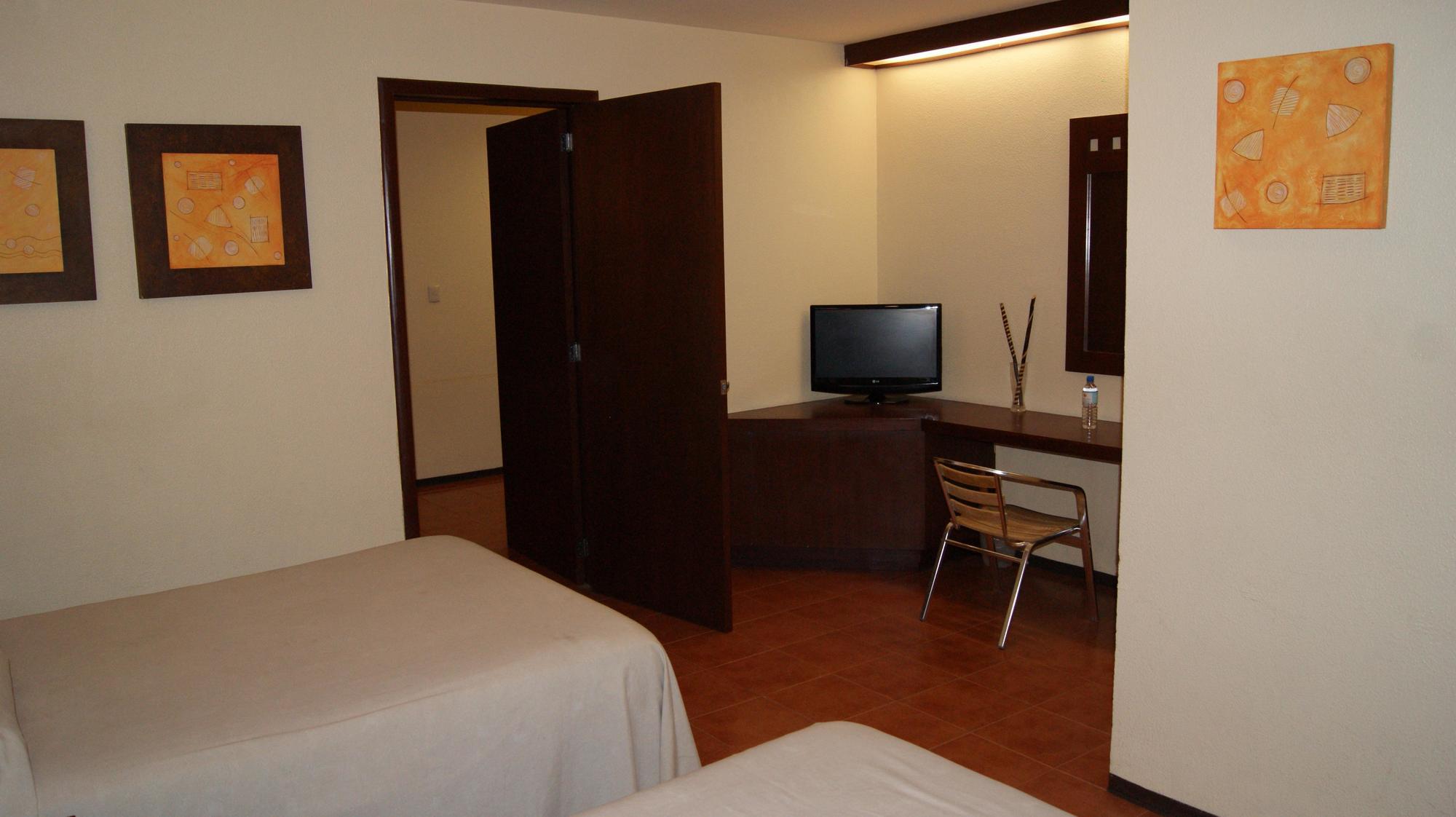 פואבלה Hotel Panamerican מראה חיצוני תמונה