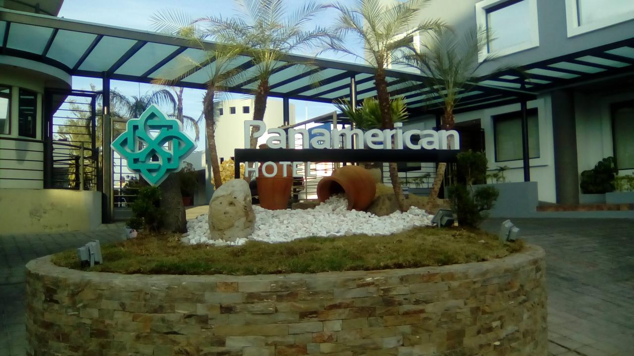 פואבלה Hotel Panamerican מראה חיצוני תמונה